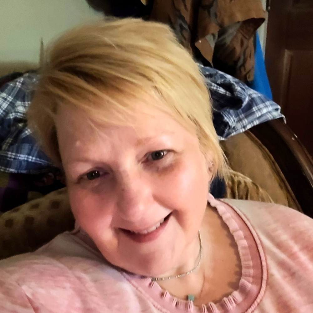 Meet your Posher, Lisa